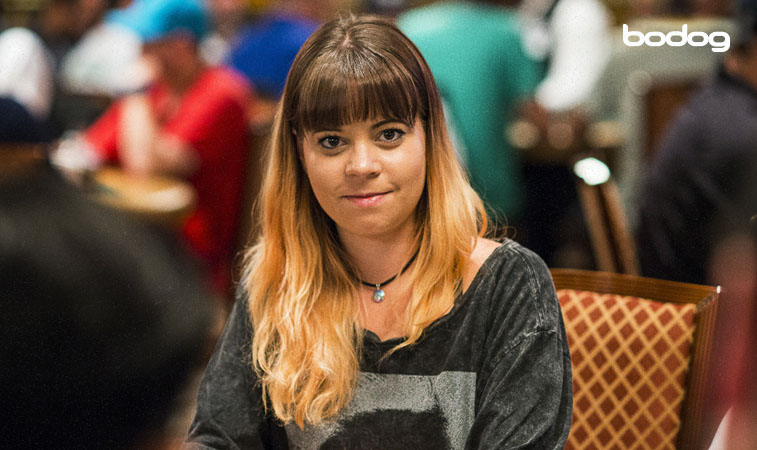 annette obrestad poker