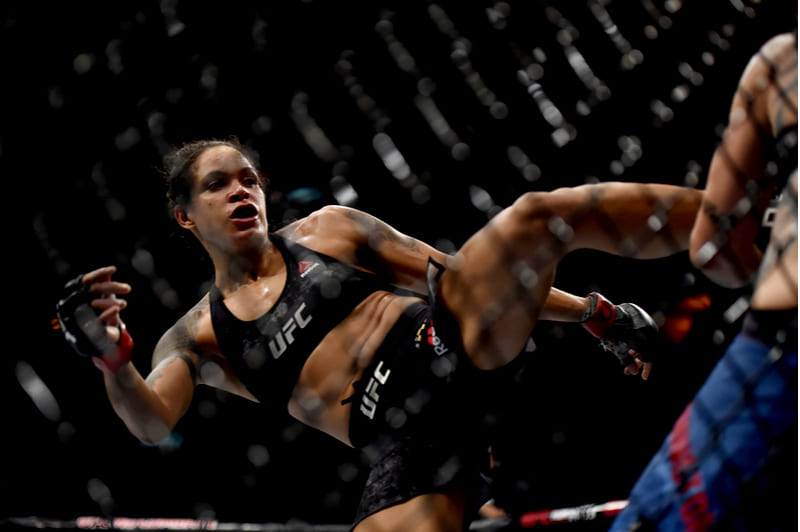 Amanda Nunes luta