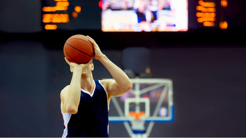 lancamento basquete