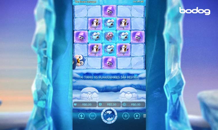 Tela de celular aberta no jogo com combinações de pinguins, polvo e peixes