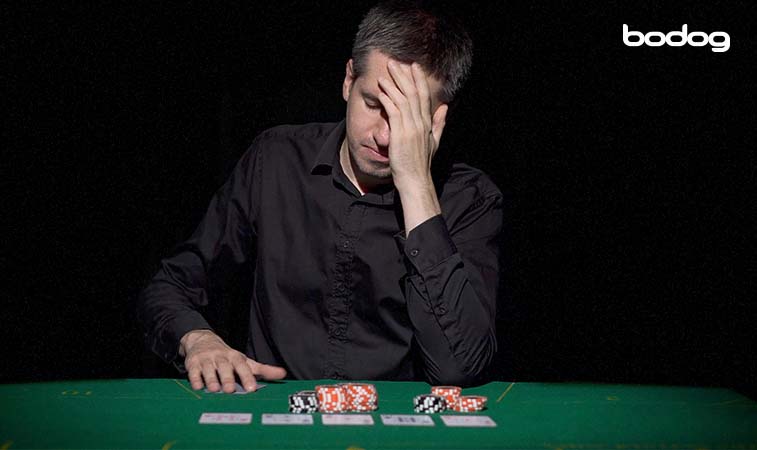 Quemarse con otros jugadores de poker