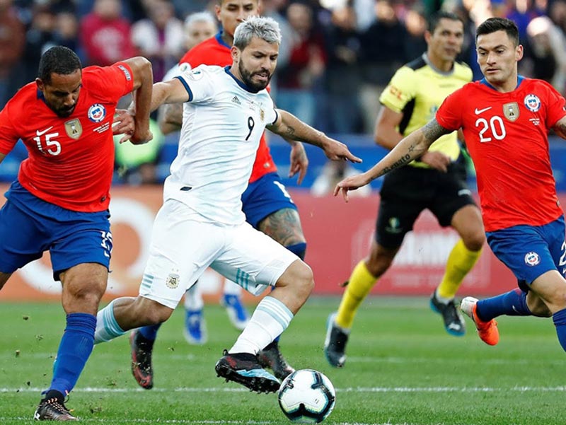 argentina chile eliminatorias aguero