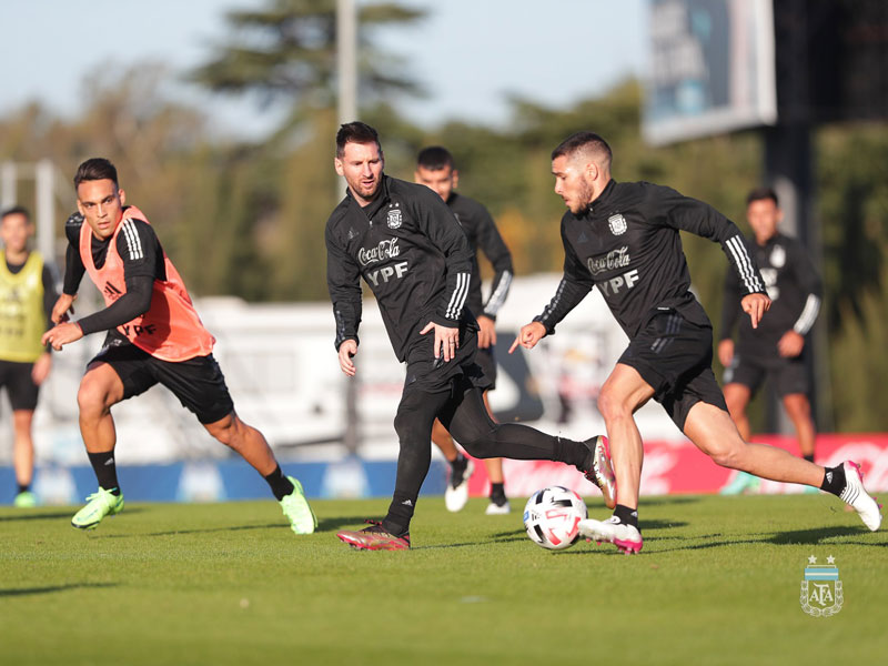 messi entrenamiento argentina