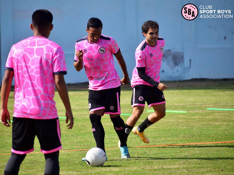 sport boys entrenamiento