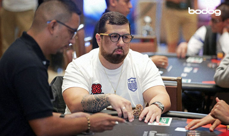 Bounty Builder: ganhou US$ 33 e se destacou no PokerStars