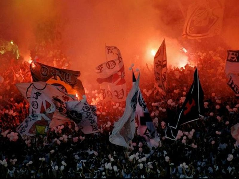 torcida vasco maracana