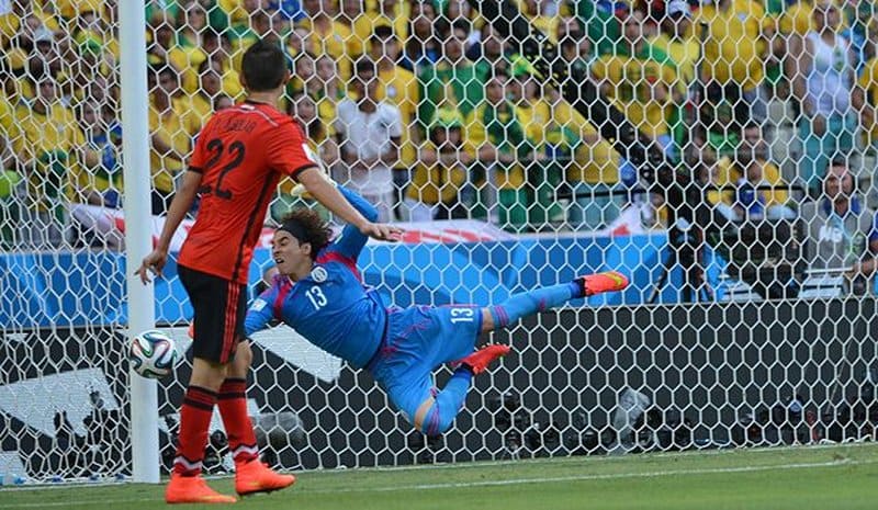 guillermo ochoa mexico arquero