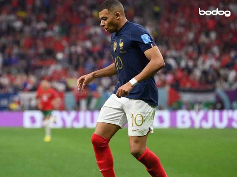 mbappe francia 1