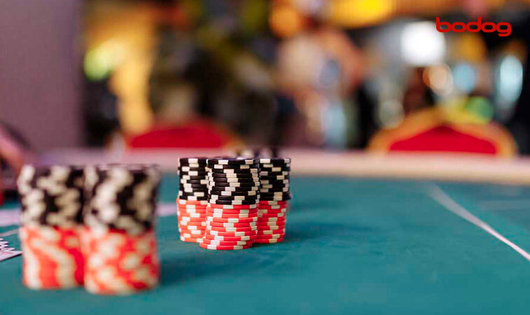 Estratégias importantes para jogar multitabling poker