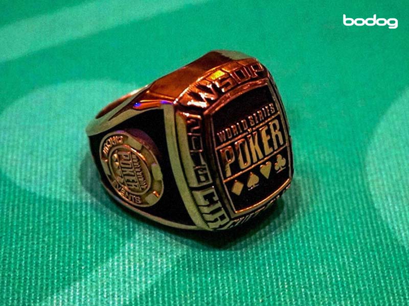 Anillo wsop poker