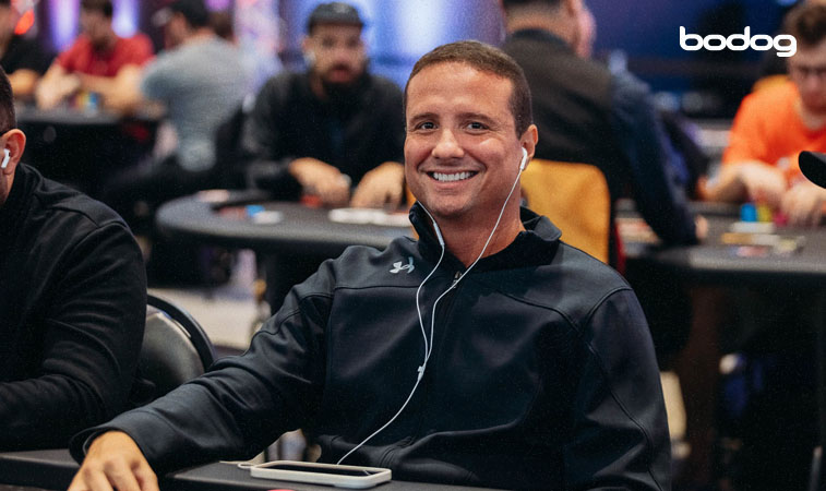 Jogador de poker Bruno Foster em torneio