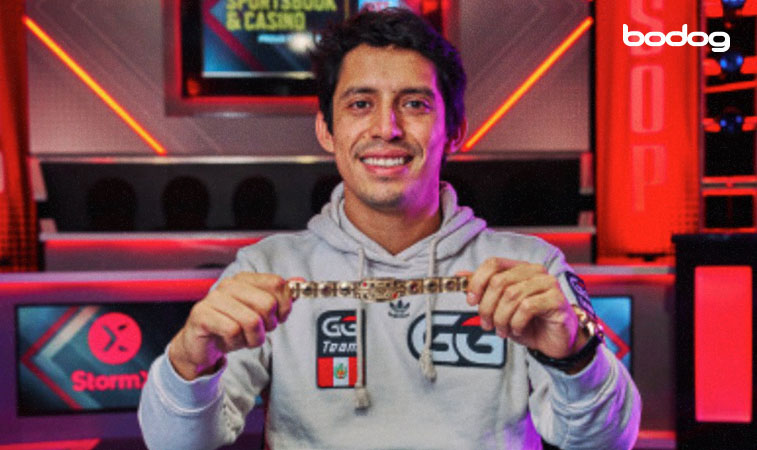 Diego Ventura con brazalete del WSOP