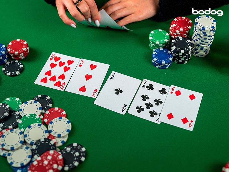 board poker cartas