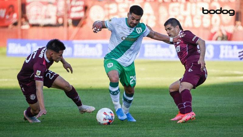 lanus banfield partido