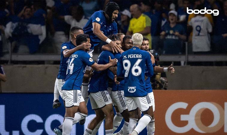 Como chega o Cruzeiro para o confronto