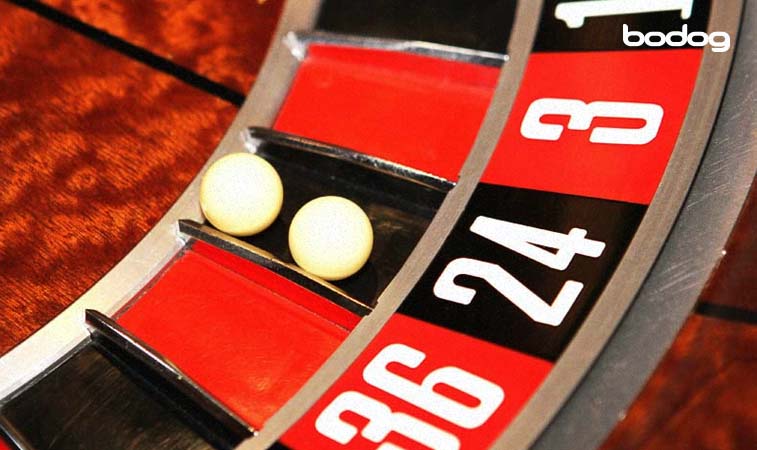 doble bola ruleta foto