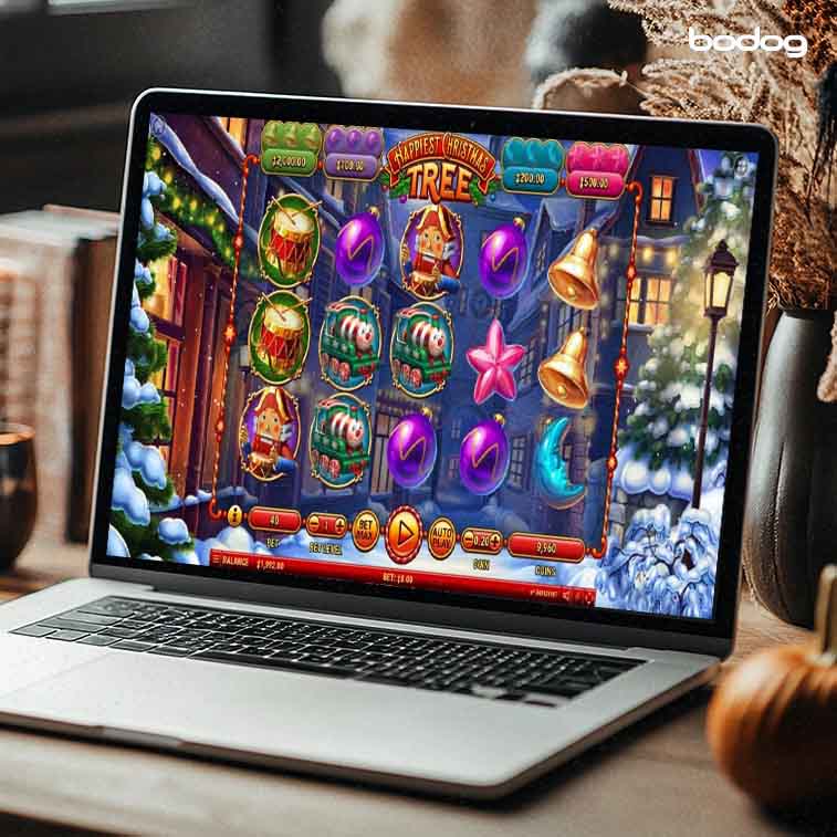 Juego tragamonedas navideño en computadora