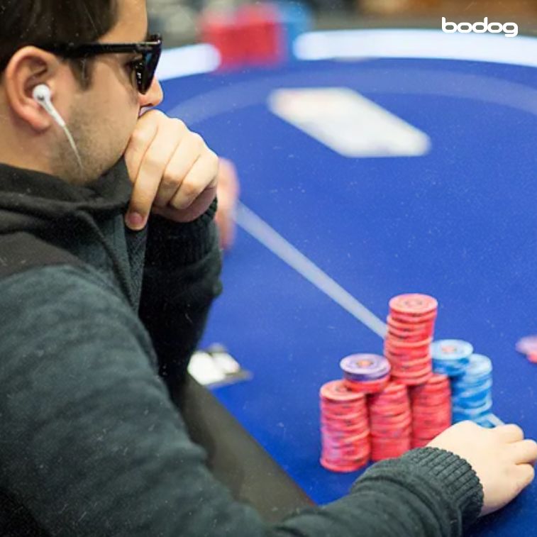 José Nadal en torneo de poker