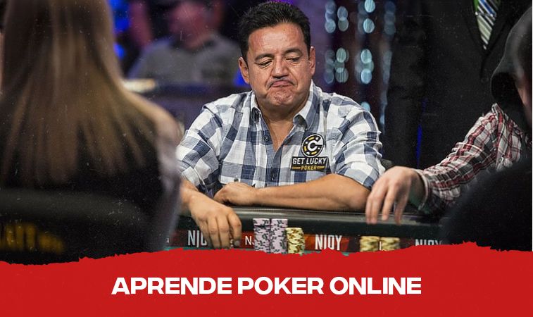 Luis Velador en torneo de poker