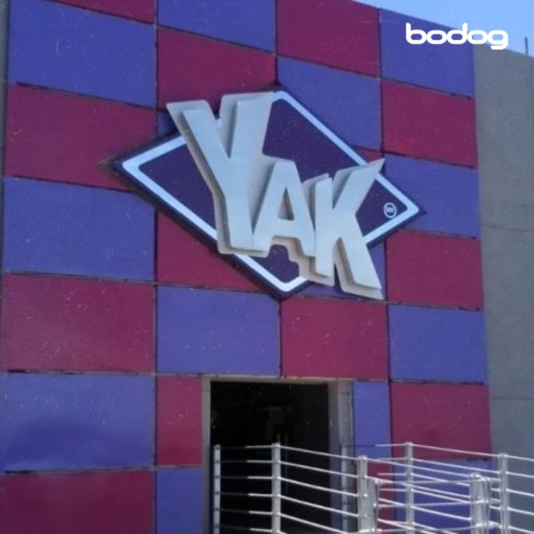 Yak Plaza Casino en Morelia