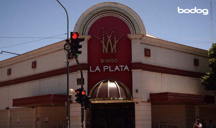Entrada al bingo la plata
