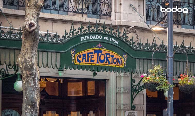 Fachada café tortoni