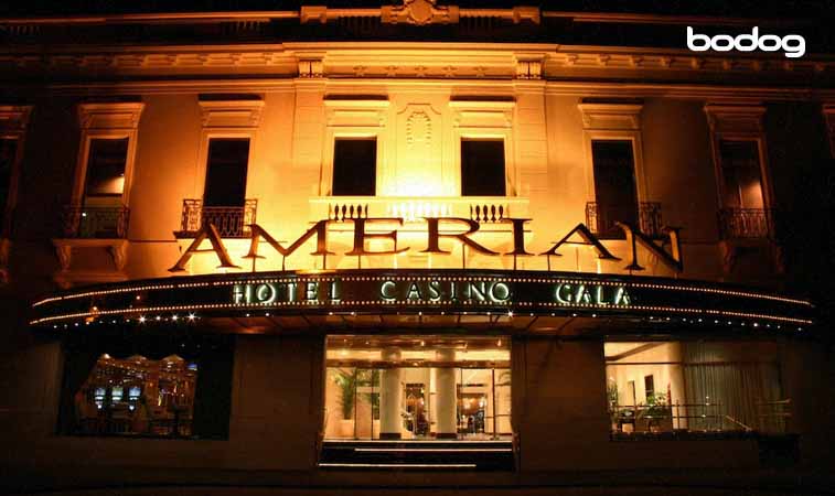 Entrada hotel casino gala