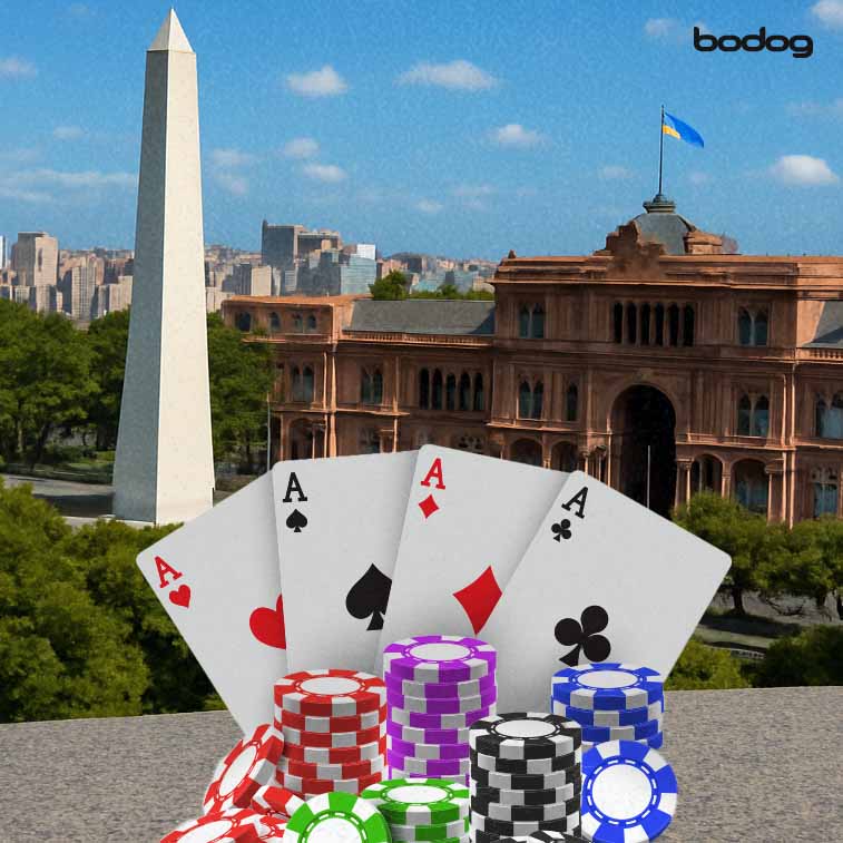 Ciudad de Buenos Aires con cartas y fichas de poker